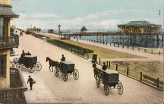 St Leonards Pier Postmarked 1905 - Flickr - seaside sally 2009
